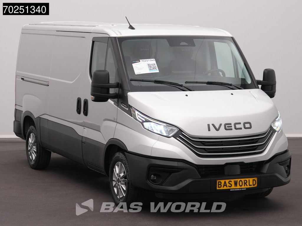 Iveco Daily 35S21 BPM VRIJ! 3.0L Automaat L2H1 210PK Laag Dak 2025-Model 3,5t Trekhaak ACC Navi LED Camera Parkeersensoren Euro6 L2 8m3 Airco Trekhaak 7
