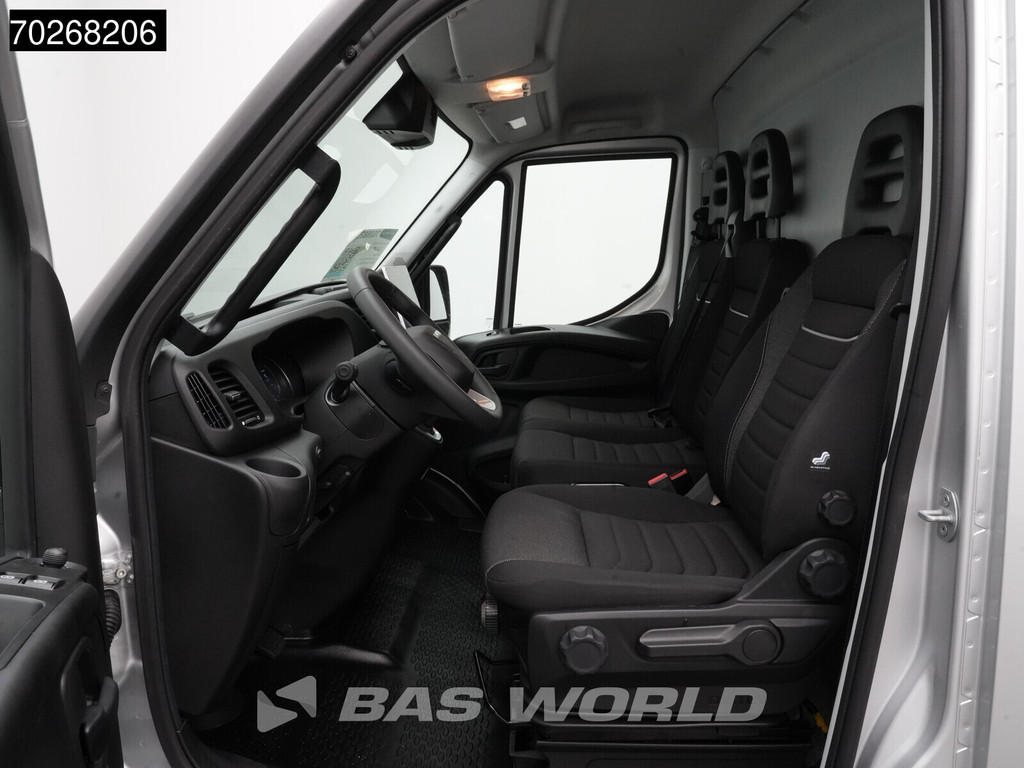 Iveco Daily 35S21 BPM VRIJ! 3.0L Automaat L2H2 Black Edition LED ACC Airco Camera 3,5t Trekgewicht Parkeersensoren L3 12m3 Airco 13