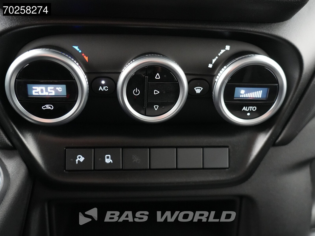 Iveco Daily 35S21 BPM VRIJ! 3.0L Black Edition Automaat 210PK L2H2 2025-Model 3,5t Trekvermogen ACC LED CarPlay Camera Parkeersensoren Euro6 L2 12m3 Airco 17