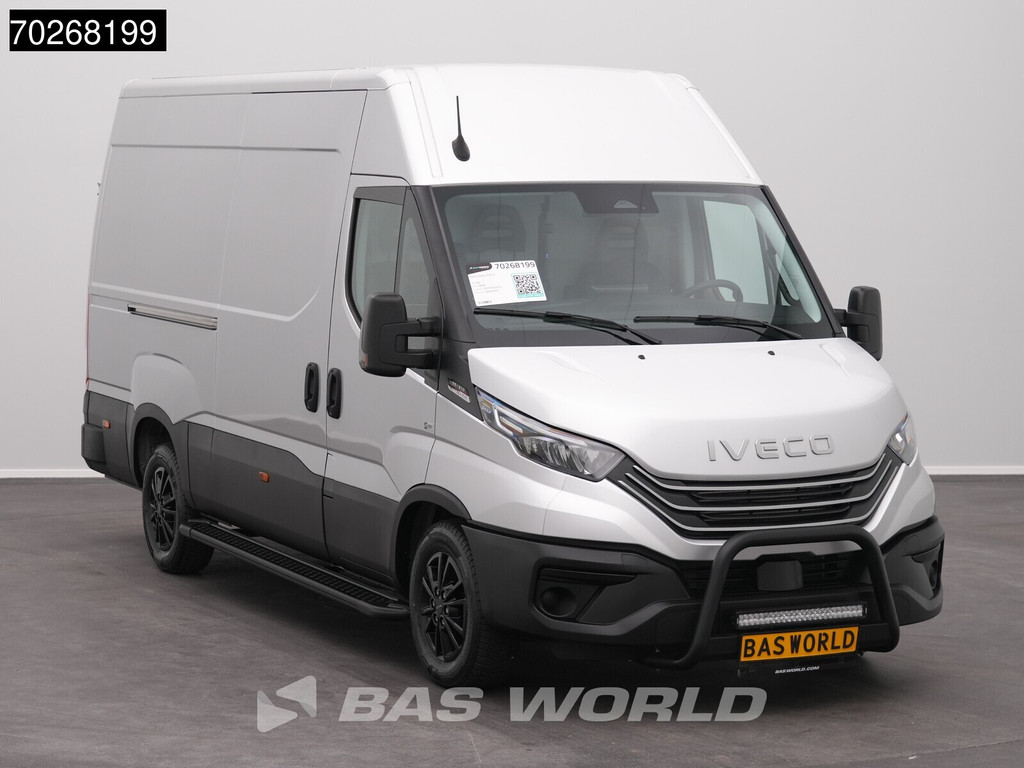 Iveco Daily 35S21 BPM VRIJ! Automaat Black Edition 2025 model L2H2 ACC LED CarPlay Velgen Camera 12m3 Airco 10