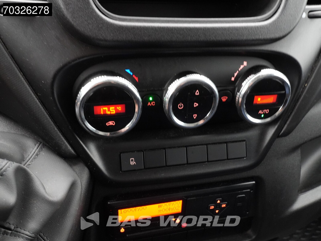 Iveco Daily 40C15 3.0L 1000KG XL Laadklep Dubbellucht 150PK Bakwagen Airco Cruise Lat om Lat Euro6 APK 05-2027 Meubelbak Koffer Airco Cruise control 12