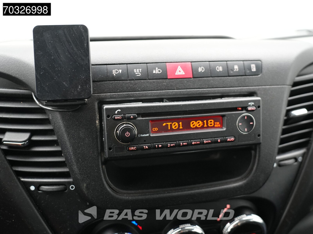 Iveco Daily 50C18 3.0L Automaat Dubbel Cabine Open Laadbak 3,5t Trekhaak Airco Cruise Euro6 Pritsche Pickup Open Box Airco Trekhaak Cruise control 15