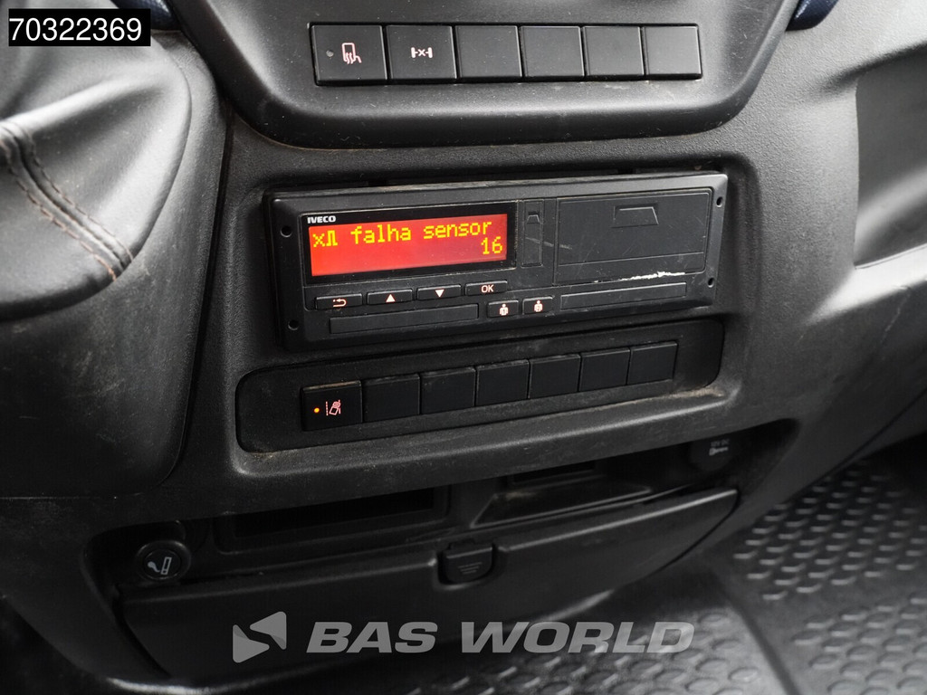 Iveco Daily 50C18 3.0L Automaat Dubbellucht L2H2 3,5t Trekhaak Airco Cruise Camera Werkplaatsinrichting Euro6 L2 Airco Trekhaak Cruise control 20