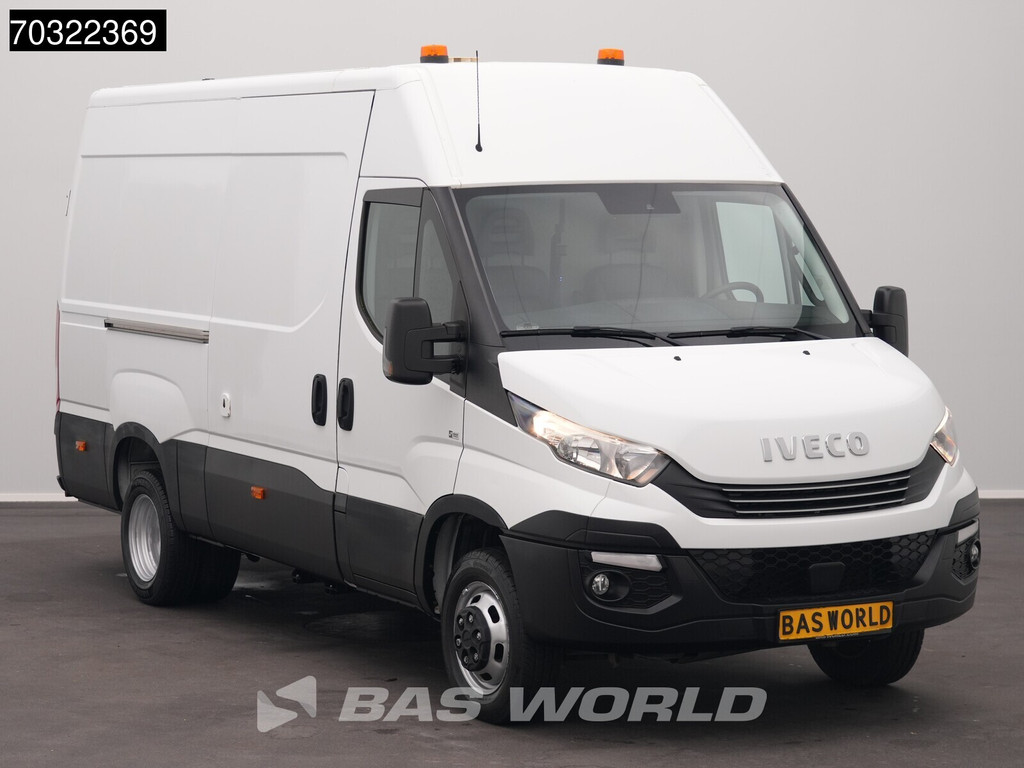 Iveco Daily 50C18 3.0L Automaat Dubbellucht L2H2 3,5t Trekhaak Airco Cruise Camera Werkplaatsinrichting Euro6 L2 Airco Trekhaak Cruise control 5