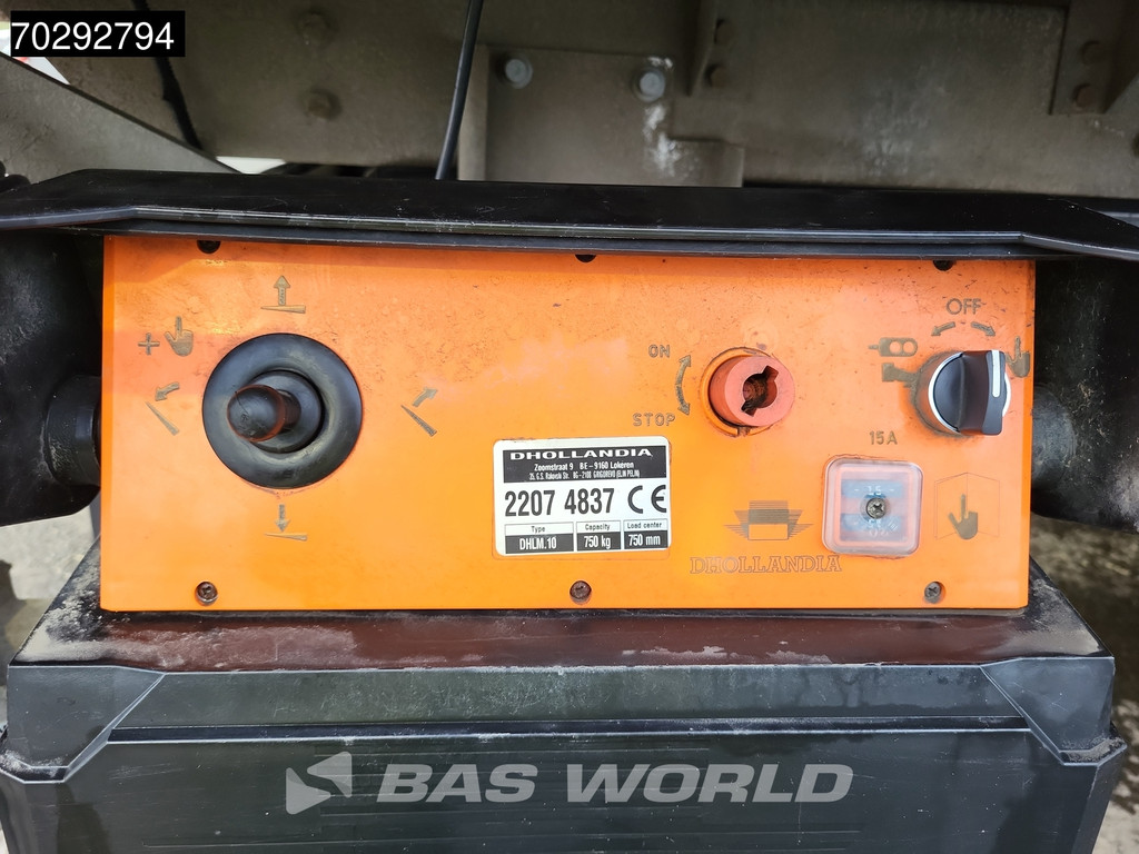 Iveco Daily 60C18 3.0L Automaat Laadklep 180PK Schuifzeilen Zeilen Airco Cruise DHollandia Euro6 Schuifzeil Koffer Gesloten laadbak Airco Cruise control 10