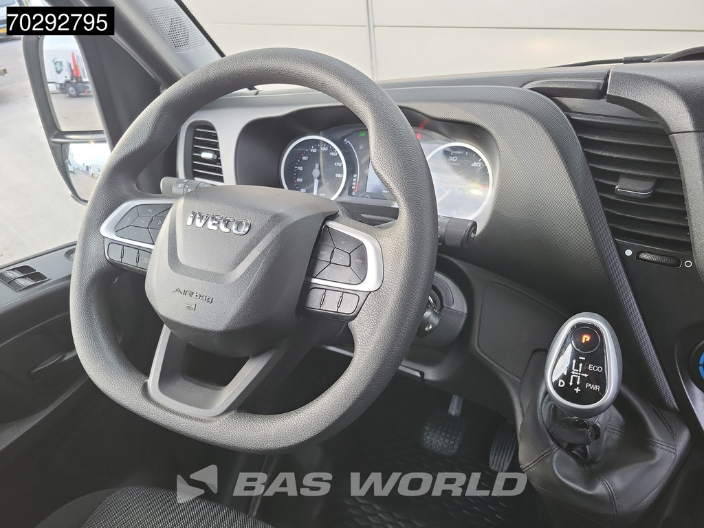 Iveco Daily 60C18 3.0L Automaat Laadklep 180PK Schuifzeilen Zeilen Airco Cruise DHollandia Euro6 Schuifzeil Koffer Gesloten laadbak Airco Cruise control 16