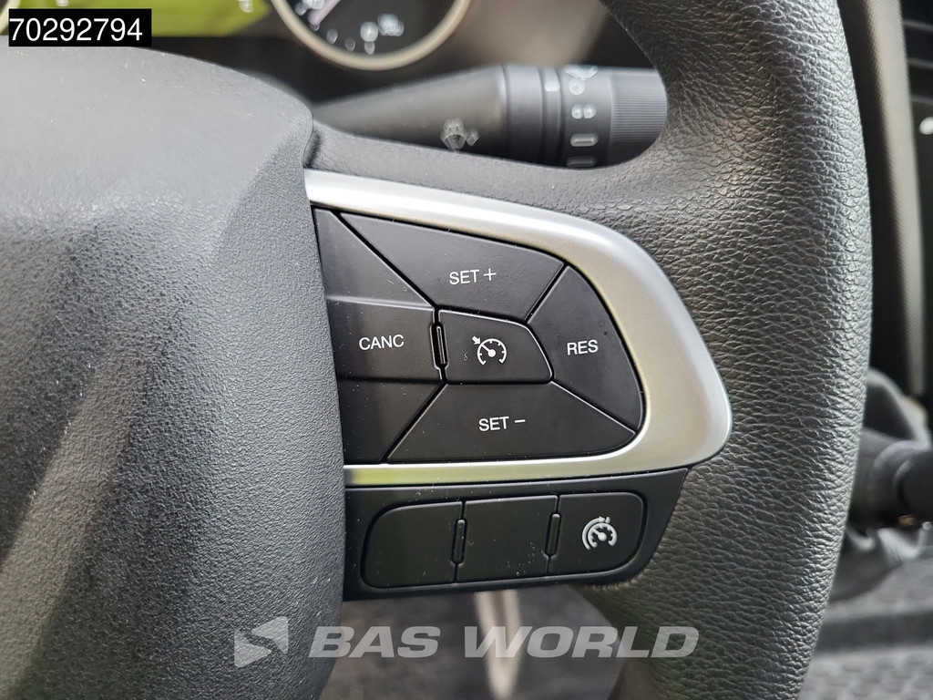 Iveco Daily 60C18 3.0L Automaat Laadklep 180PK Schuifzeilen Zeilen Airco Cruise DHollandia Euro6 Schuifzeil Koffer Gesloten laadbak Airco Cruise control 19