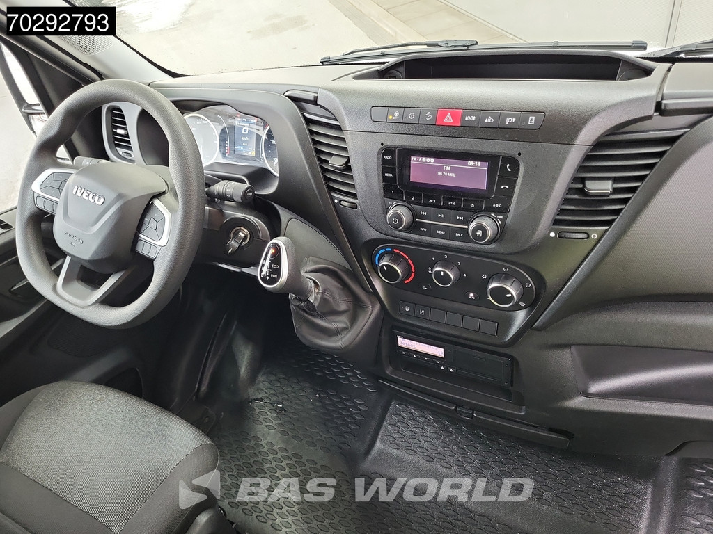 Iveco Daily 60C18 3.0L Automaat Laadklep 180PK Schuifzeilen Zeilen Airco Cruise DHollandia Euro6 Schuifzeil Koffer Gesloten laadbak Airco Cruise control 9