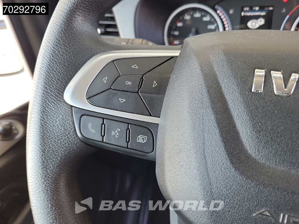 Iveco Daily 60C18 3.0L Automaat Laadklep Schuifzeilen Zeilen Airco Cruise DHollandia Euro6 Schuifzeil Koffer Gesloten laadbak Airco Cruise control 21