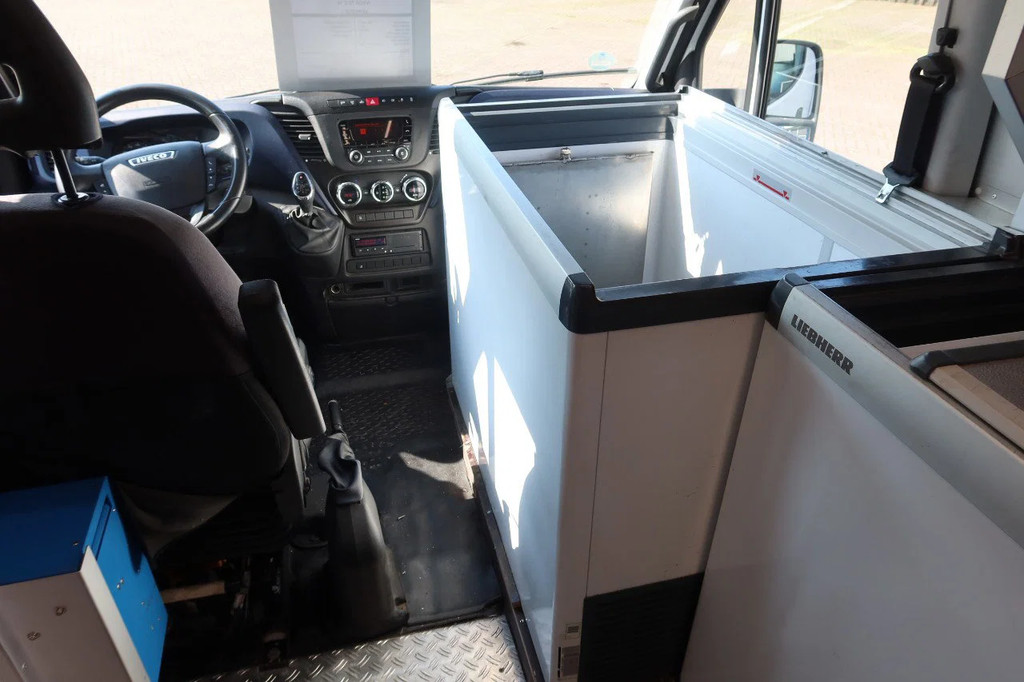Iveco Daily 70 C 180 Verkoop/ foodtruck Super markt 3.0 L Turbo diesel + luchtvering 12