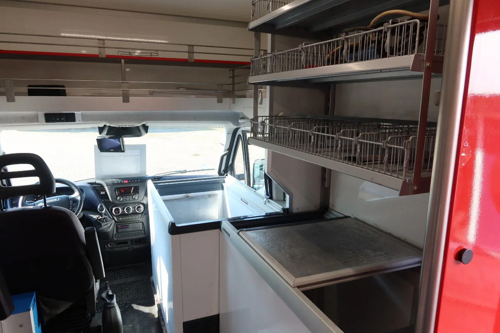 Iveco Daily 70 C 180 Verkoop/ foodtruck Super markt 3.0 L Turbo diesel + luchtvering 7