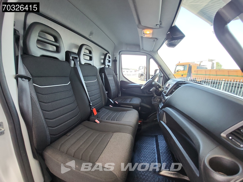 Iveco Daily 70C18 3.0L Automaat 1000KG Laadklep Luchtvering 180PK Dubbellucht Airco Cruise DHollandia Euro6 Meubelbak Koffer Bakwagen Airco Cruise control 21
