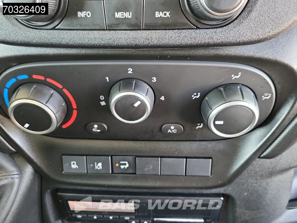Iveco Daily 70C18 3.0L Automaat 1000KG Laadklep Luchtvering 180PK Dubbellucht Bakwagen Airco Cruise DHollandia Euro6 Meubelbak Koffer 7tons Airco Cruise control 20