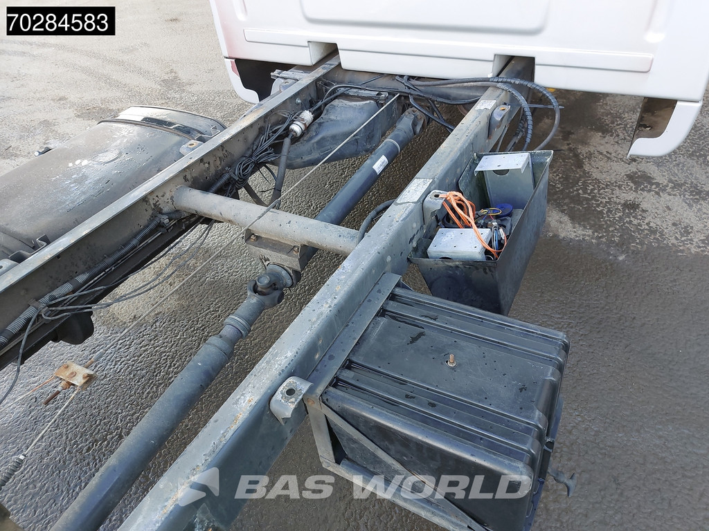Iveco Daily 70C21 3.0L 475WB Chassis Cabine 3,5t Trekhaak 210PK Dubbellucht Cruise APK 06-2026 Euro6 Chassis Fahrgestell Trekhaak Cruise control 7