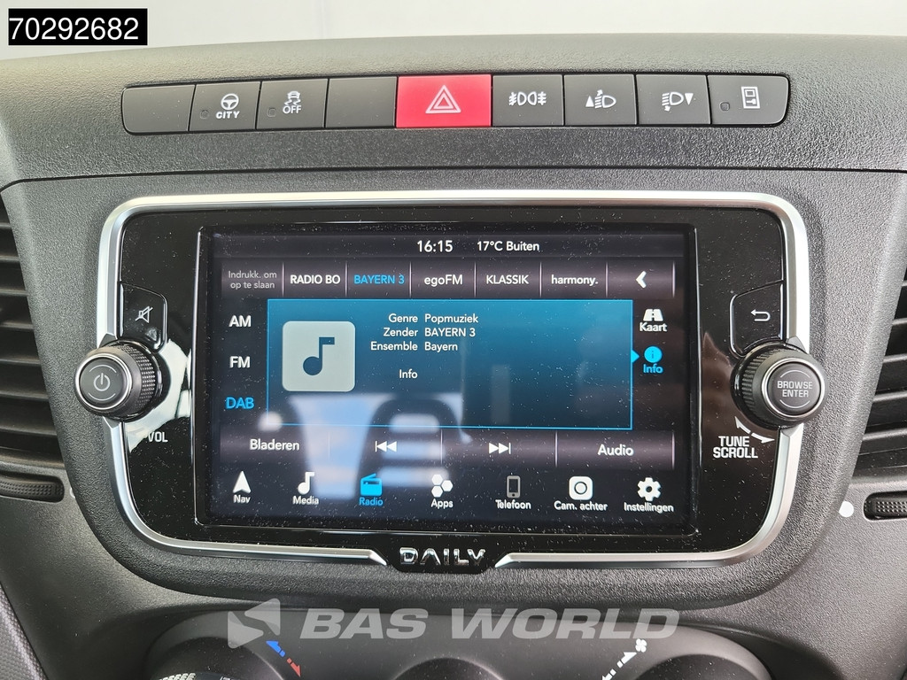 Iveco Daily 70C21 3.0L Automaat Dubbellucht 210PK Open Laadbak 3,5t Trekhaak 210PK LED Airco Cruise Euro6 Pritsche Pickup Airco Trekhaak Cruise control 15