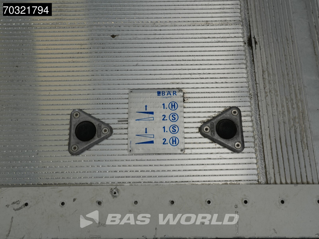 Iveco Daily 70C21 3.0L Automaat Lamberet Laadklep Koelwagen 210PK Dubbellucht Thermoking T-600R Airco Cruise Euro6 Koel Koeler Kühl Kühler Kühlwagen Kühlkoffer Airco Cruise control 18