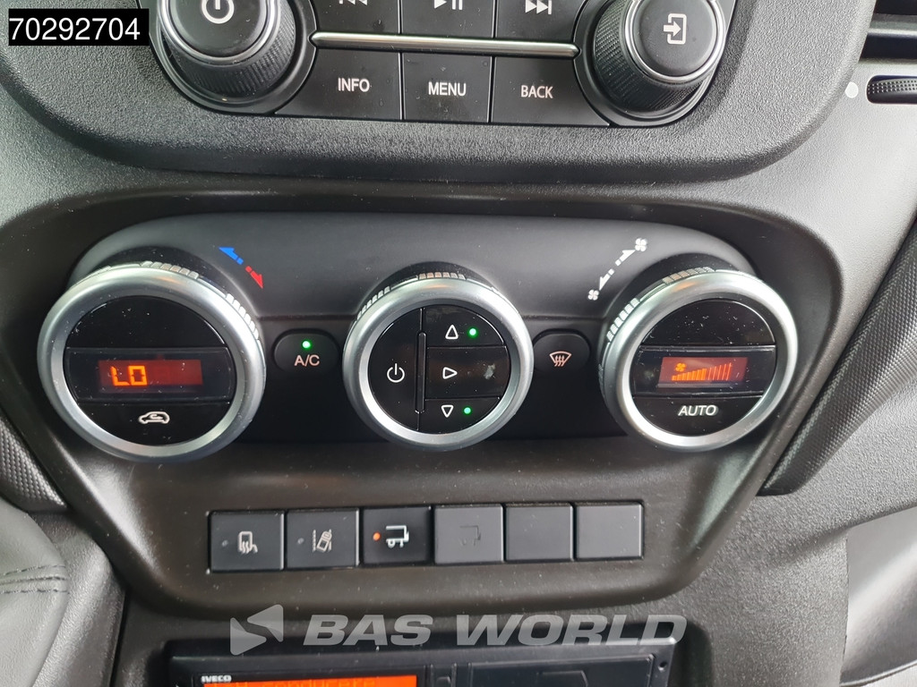 Iveco Daily 70C21 COMING SOON! Automaat 210PK Laadklep Airco Cruise Bakwagen Euro6 Meubelbak Koffer 36m3 Airco Cruise control 13