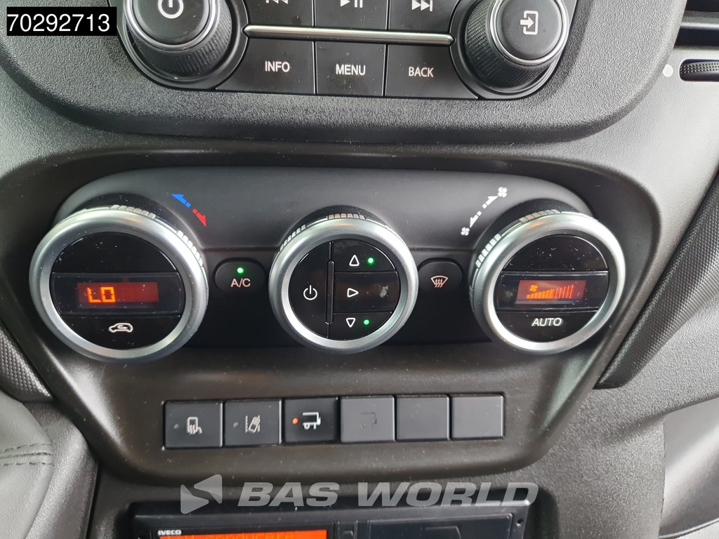 Iveco Daily 70C21 COMING SOON! Automaat 210PK Laadklep Airco Cruise Bakwagen Euro6 Meubelbak Koffer 36m3 Airco Cruise control 13