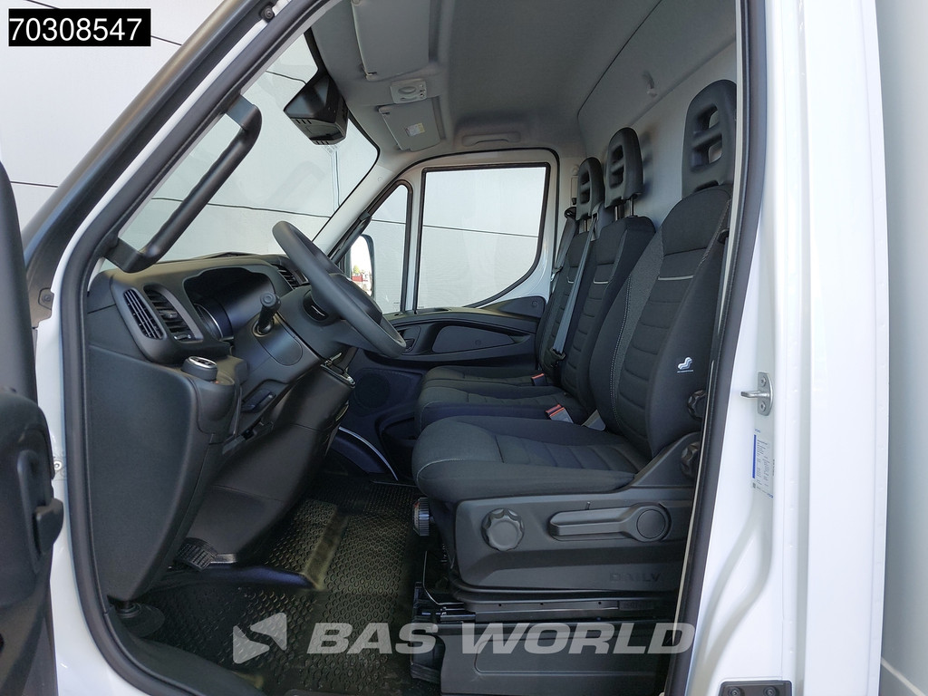 Iveco Daily 72C18 3.0L Automaat 1000KG Laadklep Dubbellucht 180PK Bakwagen ACC Airco Camera Euro6 Meubelbak Koffer Airco 12