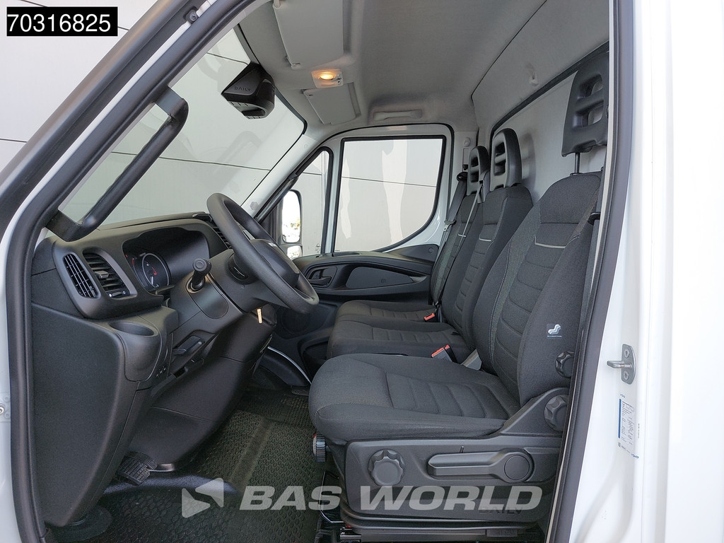 Iveco Daily 72C18 3.0L Automaat 1000KG Laadklep Luchtvering 180PK Dubbellucht Airco Cruise DHollandia Euro6 Meubelbak Koffer Bakwagen Airco Cruise control 15