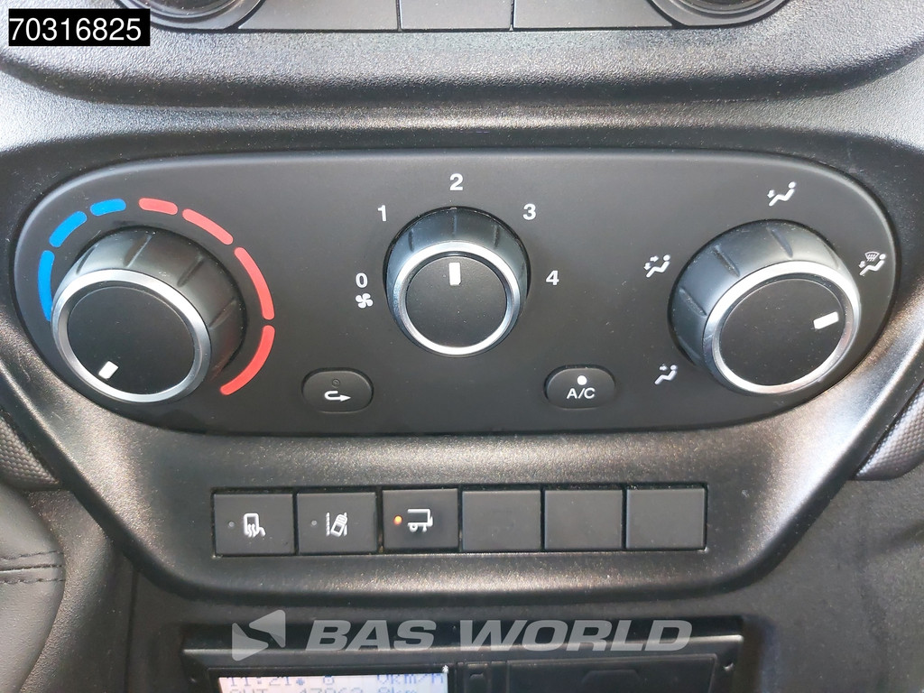 Iveco Daily 72C18 3.0L Automaat 1000KG Laadklep Luchtvering 180PK Dubbellucht Airco Cruise DHollandia Euro6 Meubelbak Koffer Bakwagen Airco Cruise control 20