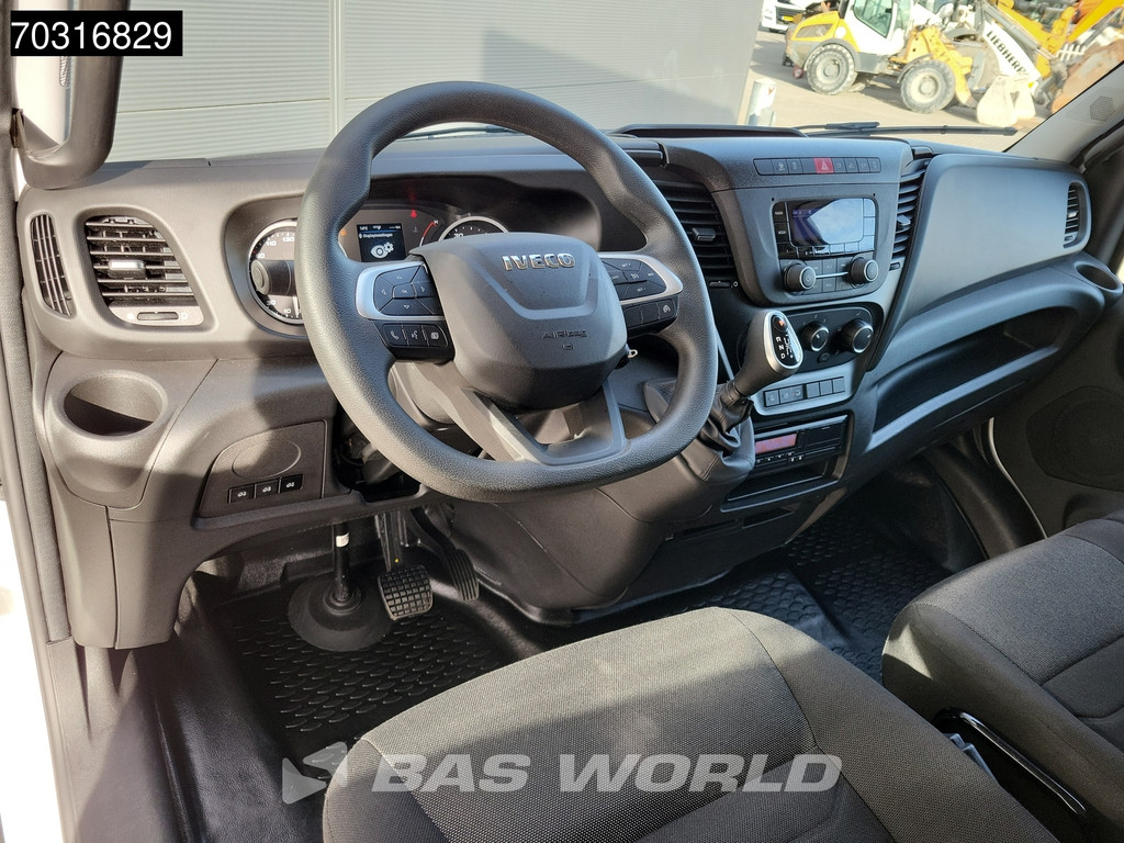 Iveco Daily 72C18 3.0L Automaat 1000KG Laadklep Luchtvering 180PK Dubbellucht Bakwagen Airco Cruise DHollandia Euro6 Meubelbak Koffer 7tons Airco Cruise control 19