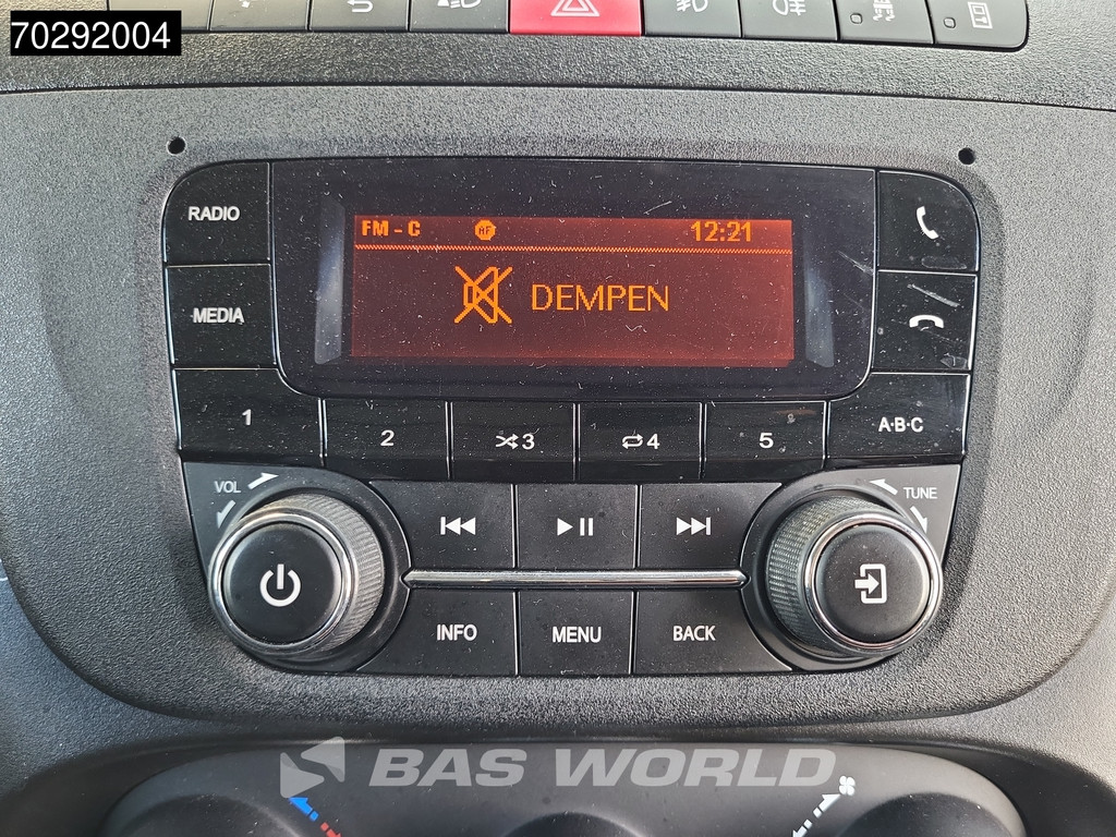 Iveco Daily 72C18 Koelwagen Vriezer Laadklep Zijdeur Carrier Supra 750 Airco Cruise Euro6 Koel Koeler Vries Vriezer Kühler Kühl Kühlwagen Kühlkoffer Frigo 36m3 Airco Cruise control 16