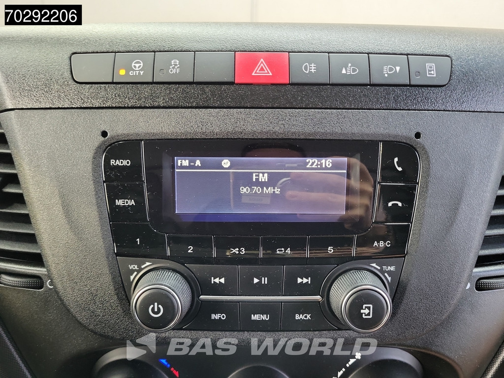 Iveco Daily 72C21 3.0L Automaat 1000KG Laadklep 210PK Dubbellucht Bakwagen Airco Cruise DHollandia Euro6 7tons Meubelbak Koffer 36m3 Airco Cruise control 13