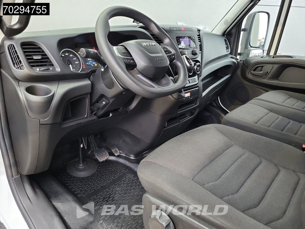 Iveco Daily 72C21 3.0L Laadklep Automaat Bakwagen Dubbellucht 210PK Airco Cruise DHollandia Euro6 Meubelbak Koffer 36m3 Airco Cruise control 12
