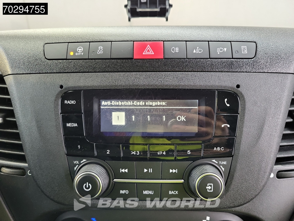 Iveco Daily 72C21 3.0L Laadklep Automaat Bakwagen Dubbellucht 210PK Airco Cruise DHollandia Euro6 Meubelbak Koffer 36m3 Airco Cruise control 13