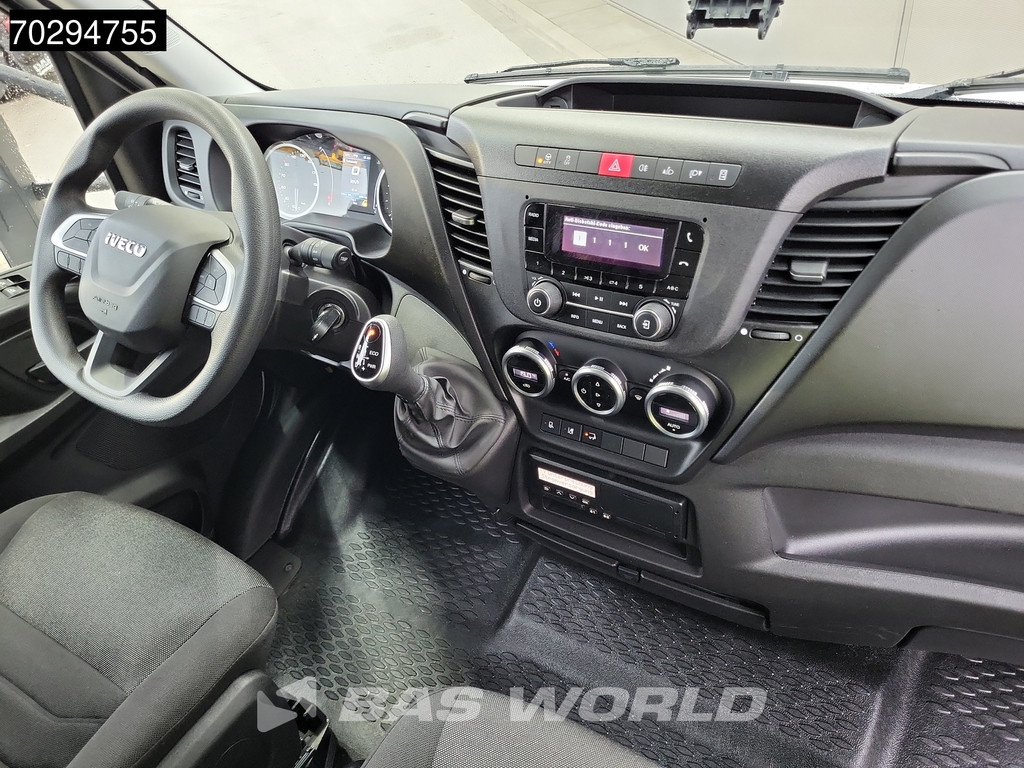 Iveco Daily 72C21 3.0L Laadklep Automaat Bakwagen Dubbellucht 210PK Airco Cruise DHollandia Euro6 Meubelbak Koffer 36m3 Airco Cruise control 9
