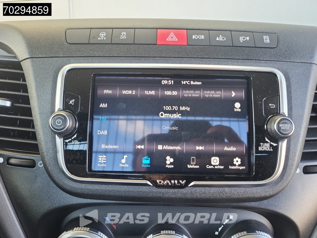 Iveco Daily 72C21 512cm XXL 3.0L Automaat Open Laadbak 210PK 3,5t Trekhaak LED Camera Airco Cruise CarPlay Euro6 Pritsche Pickup Open Box Airco Trekhaak Cruise control 17