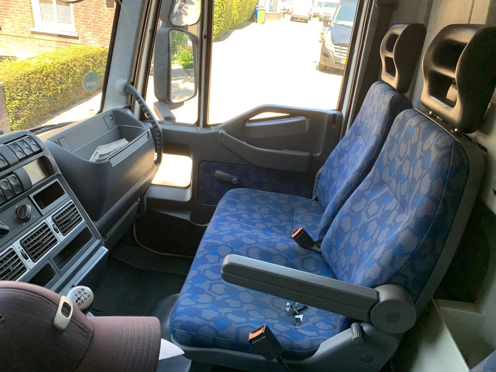 Iveco EUROCARGO ML75 E16 10