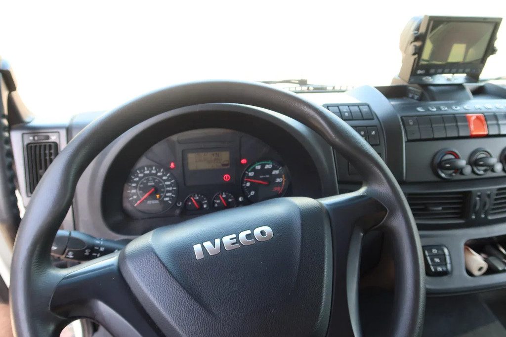 Iveco EuroCargo 120 El 210L Koel/Vries+Klep Bitemp met verplaatsbare wand 7