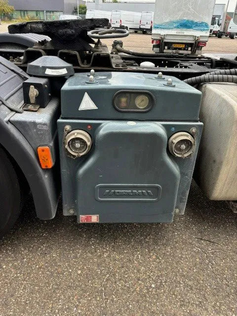Iveco Stralis AS440S46T/P Gardner compressor & Hydraulic 7
