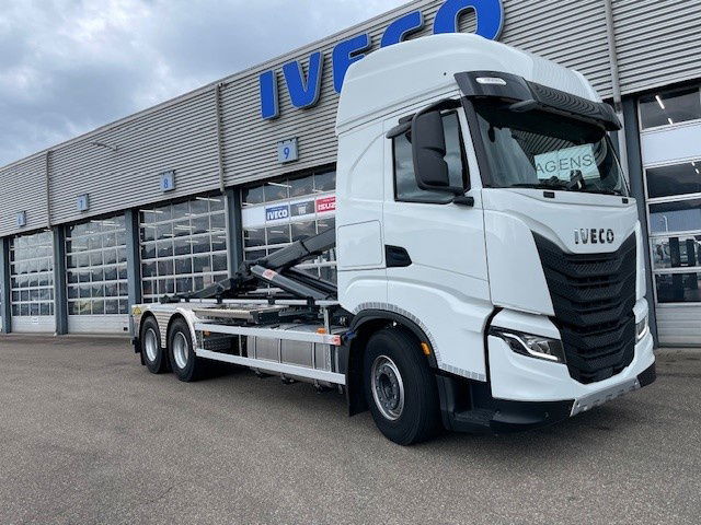 Iveco X-WAY 570 6x2 haakarmsysteem 30 ton 9