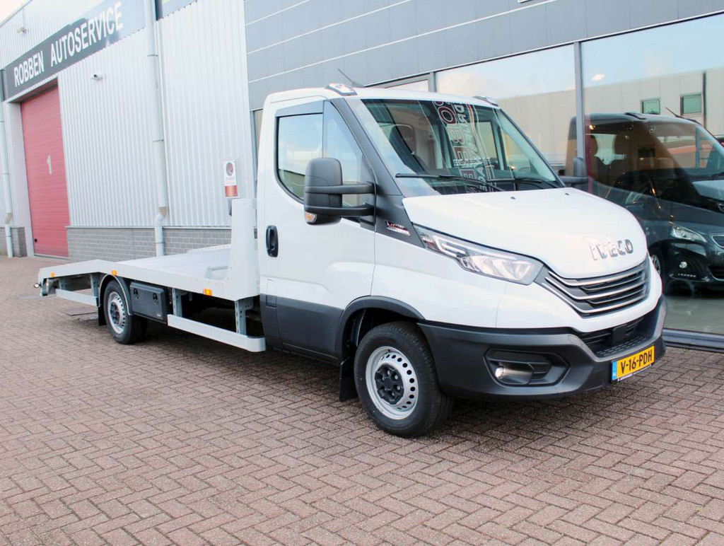 Iveco daily 35S18HA8 3.0 Oprijwagen / Autotransporter Aut. Trekh./Lier Nieuw 13