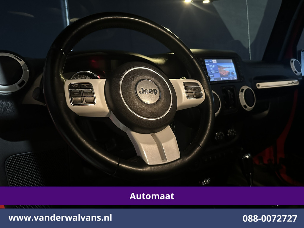 Jeep Wrangler 2.8 CRD 200pk 4x4 Automaat *Grijs kenteken* Airco | Trekhaak | Navigatie | Cruisecontrol | LM velgen Open Dak, Stoelverwarming 17