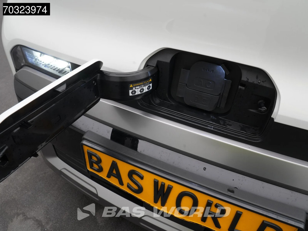 Kia PV5 71.2kWh Elektrisch Essential Long Range 416km WLTP Snelladen LED Airco Cruise CarPlay Parkeersensoren L2 Airco 12