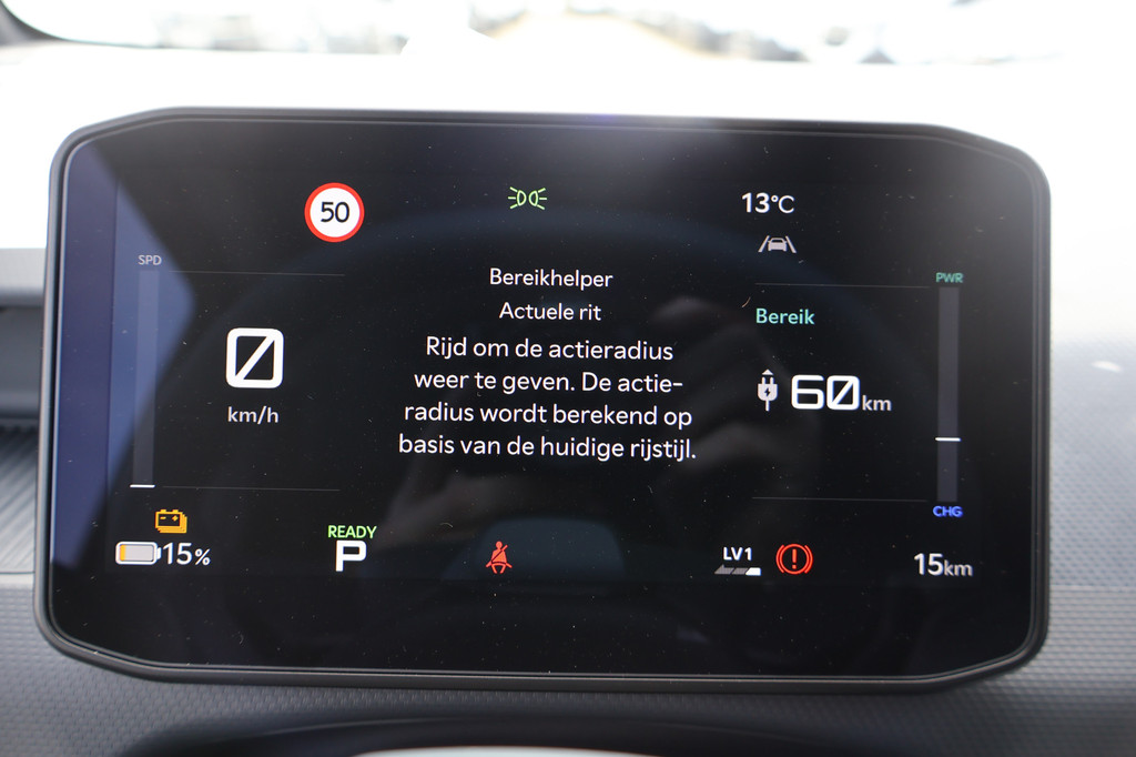 Kia PV5 L2 Longe Range 71.2 KWh Plus 416km WLTP Sidesteps 18