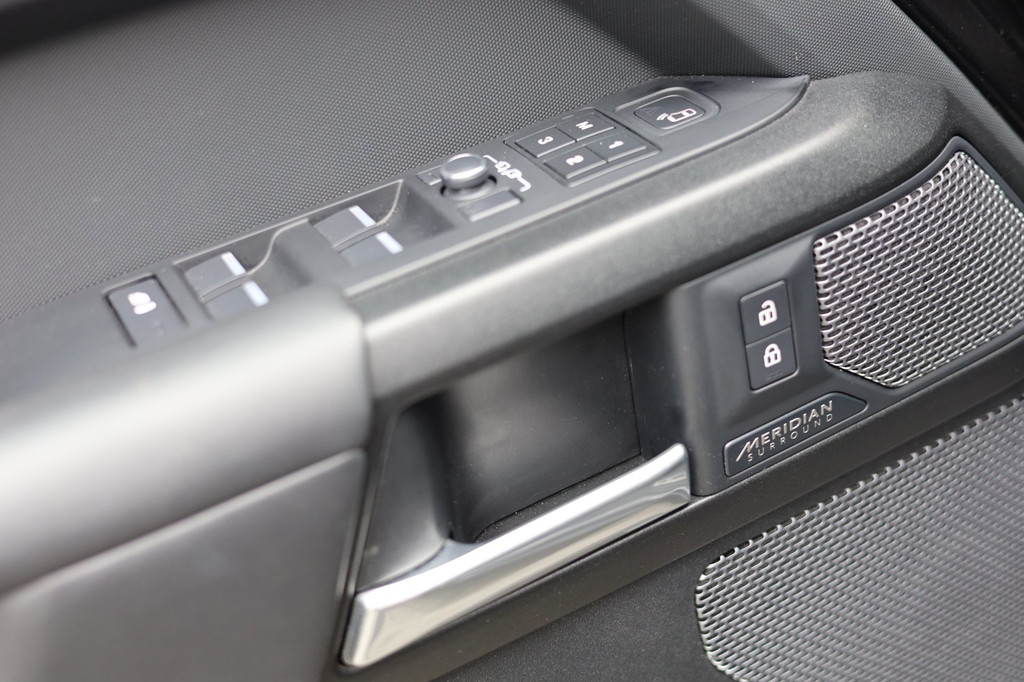 Landrover Defender 110 V8 P525 | Comm.| BTW | 13