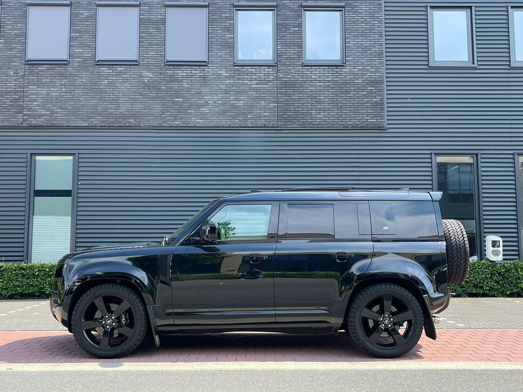 Landrover Defender 110 V8 P525 | Comm.| BTW | 3