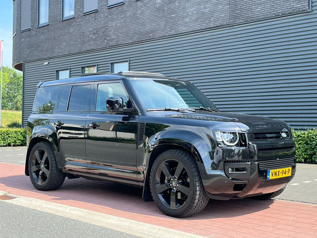 Landrover Defender 110 V8 P525 | Comm.| BTW | 4
