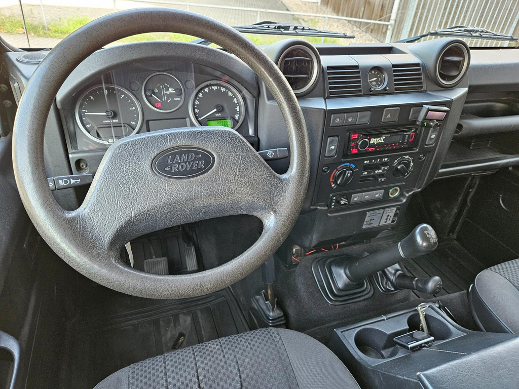 Landrover Defender 130 2.4 TD Crew Cab 12