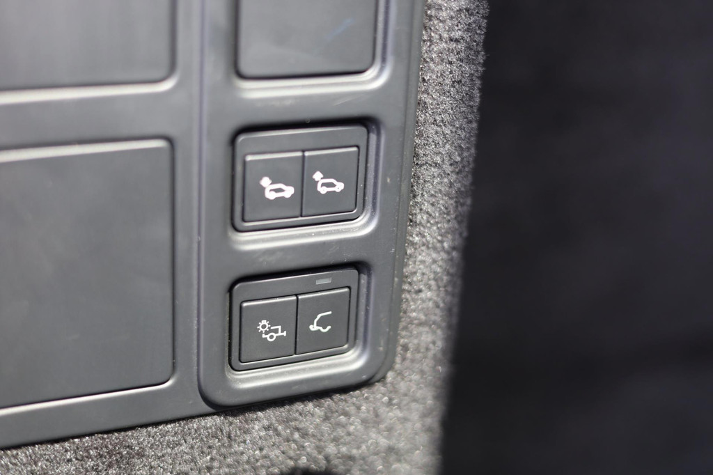 Landrover Discovery 3.0 SD6 HSE Luxury Comm. | Pano | Adaptive Cruise | Leder | Luchtvering | Trekhaak 10