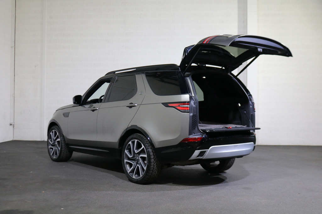 Landrover Discovery 3.0 Td6 HSE Black Line Grijs Kenteken BPM vrij 11