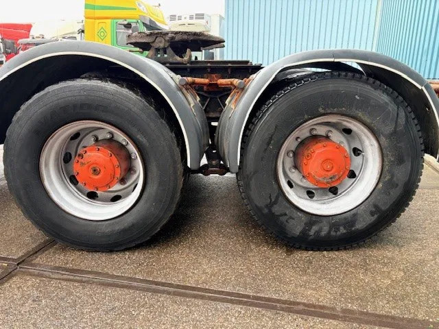 MAN 26.403 DFS 6x4 TRACTOR UNIT (EURO 2 / MANUAL GEARBOX / REDUCTION AXLES / HYDRAULIC KIT / SLIDING FIFTH WHEEL / AIRCONDITIONING) 7
