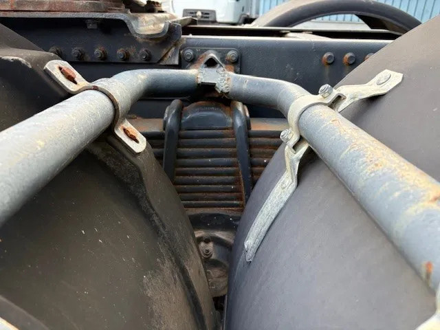 MAN 33.373 DFT 6x4 FULL STEEL SUSPENSION (13.000 AXLES / ZF16 MANUAL GEARBOX / REDUCTION AXLES / FULL STEEL SUSPENSION) 9