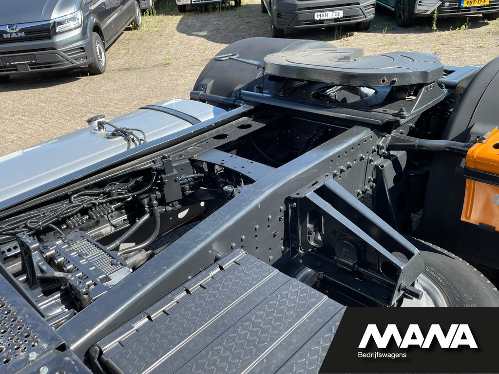 MAN F90 DIESEL V10 Commander NL REGISTRATIE / NIEUWSTAAT!! 10