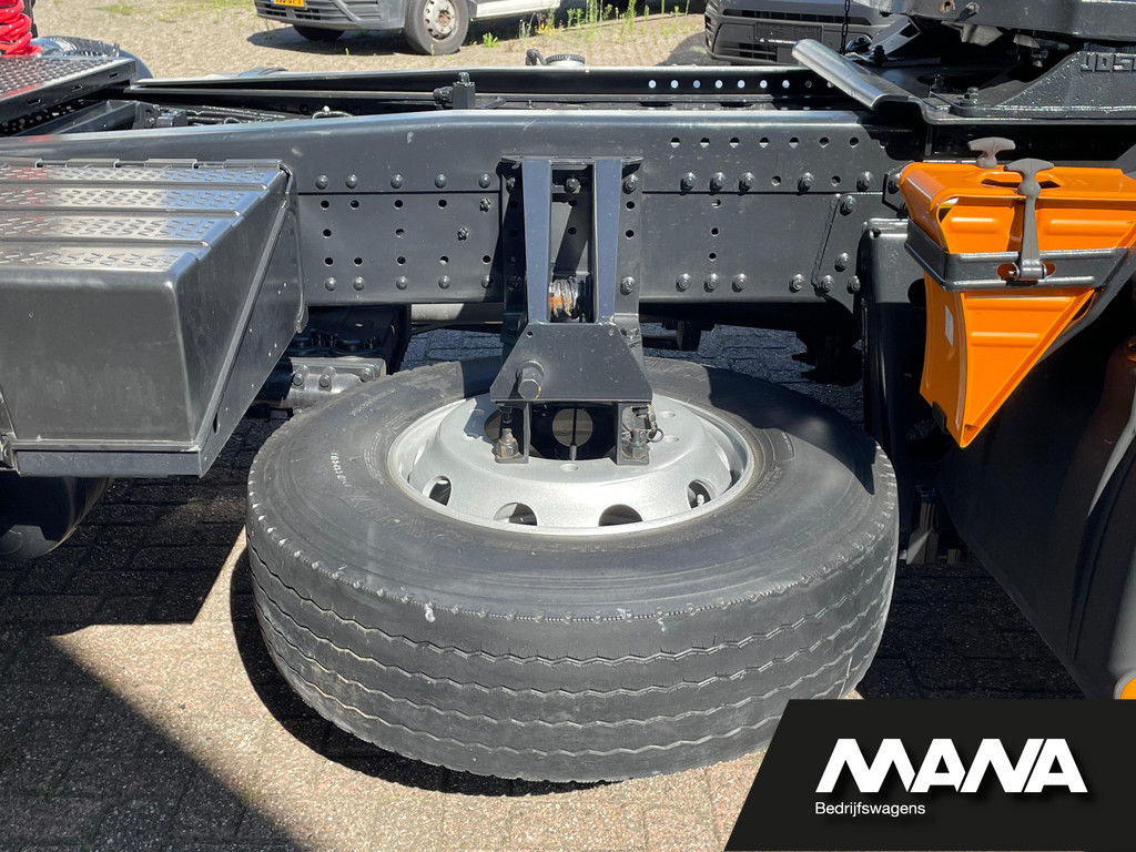 MAN F90 DIESEL V10 Commander NL REGISTRATIE / NIEUWSTAAT!! 19
